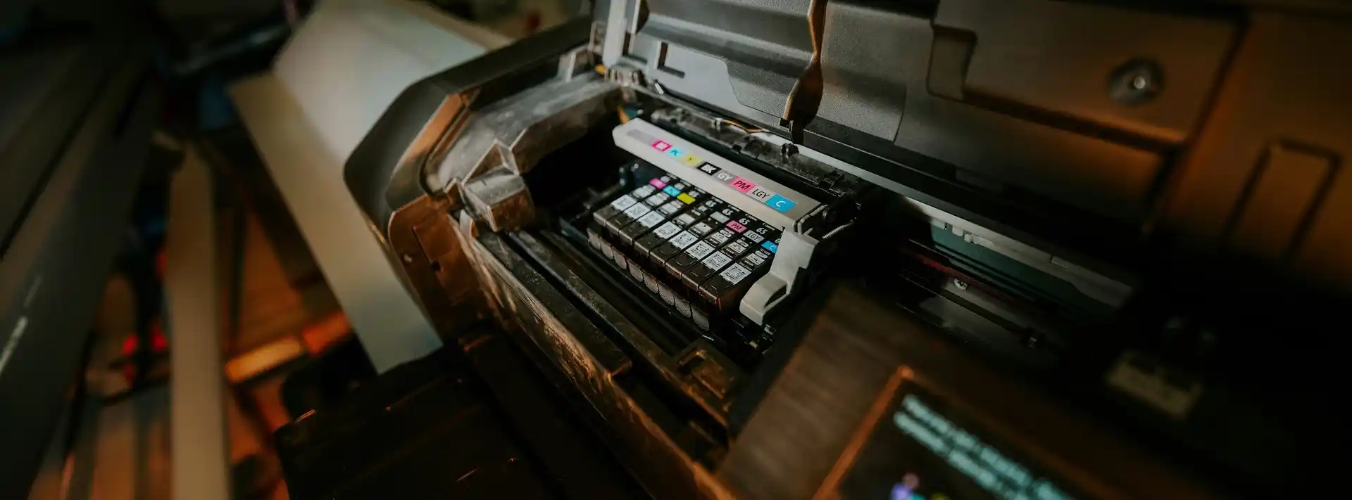 Maquinaria plotter de impresión industrial en gran formato
